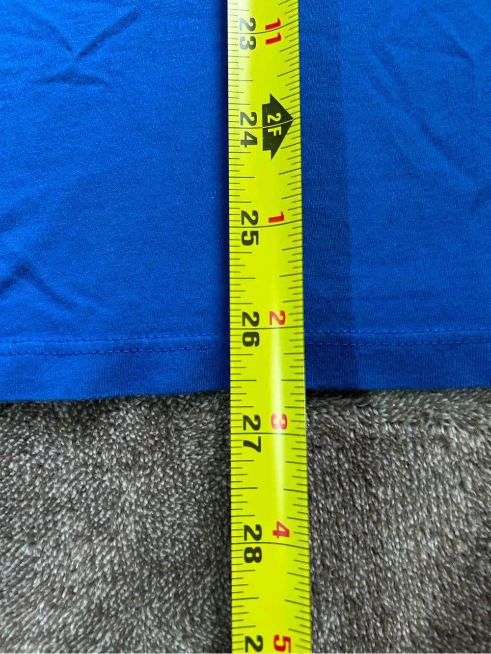 GUESS Authentic Blue Triangle  Graphic Tee T Shirt Size Medium LA California - Picture 3 of 6